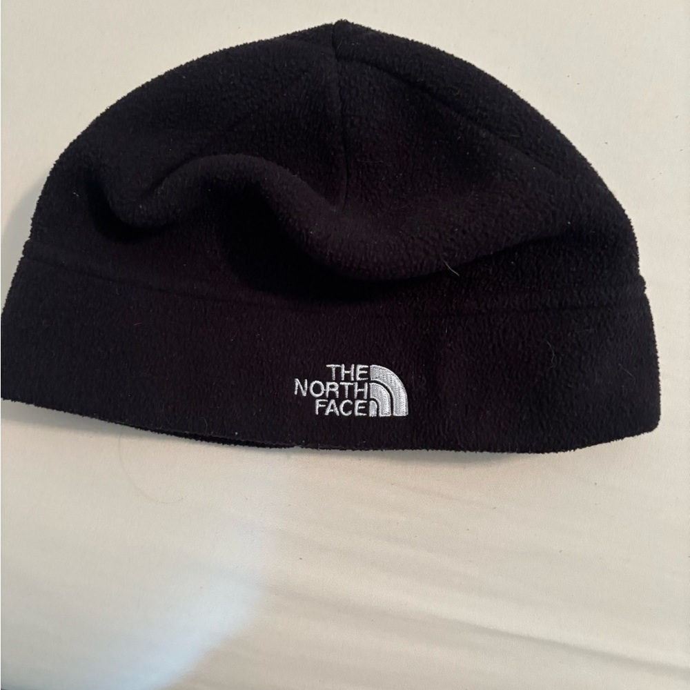 The North Face Black Fleece Beanie Hat with White Logo